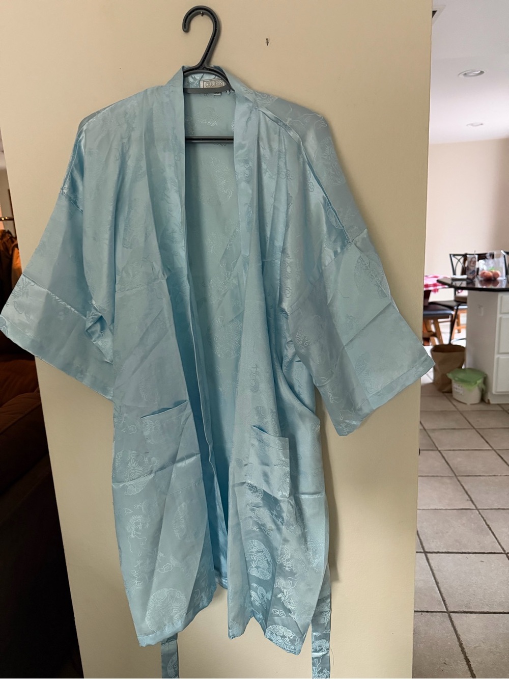 Oriental Silk Collection Silk Light Blue Robe, Women’s Size F2